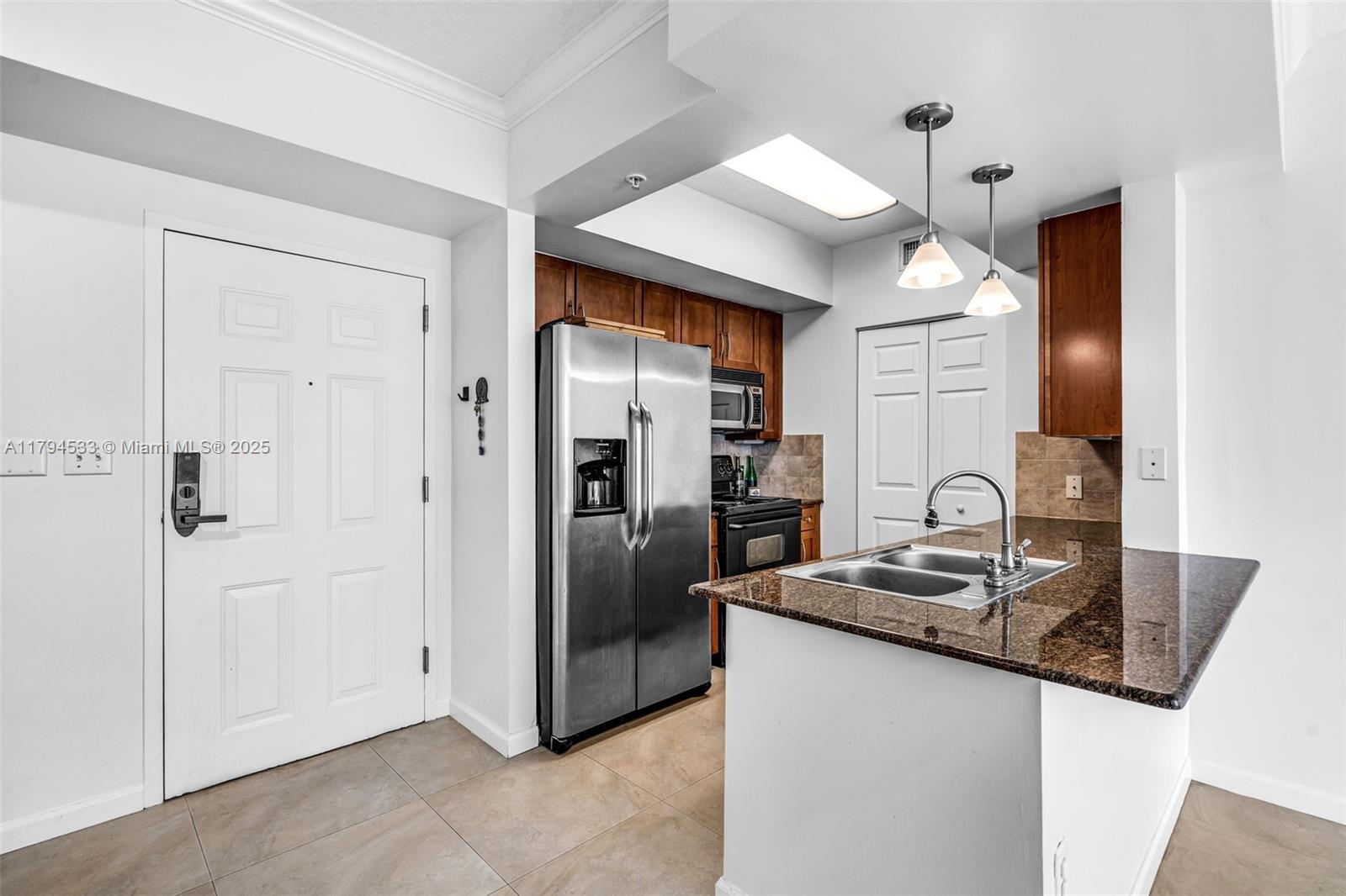 Property photo # 7