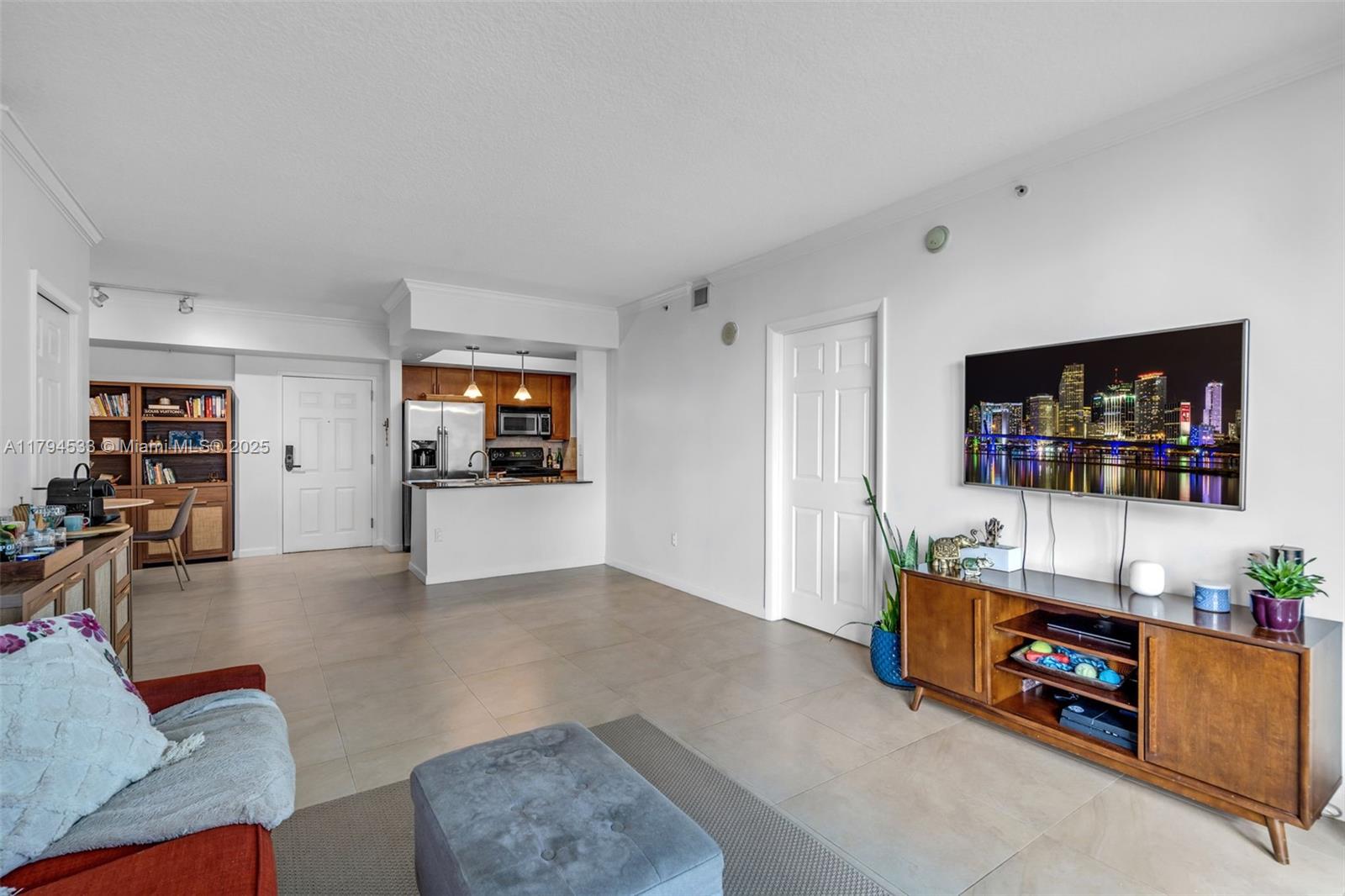 Property photo # 4