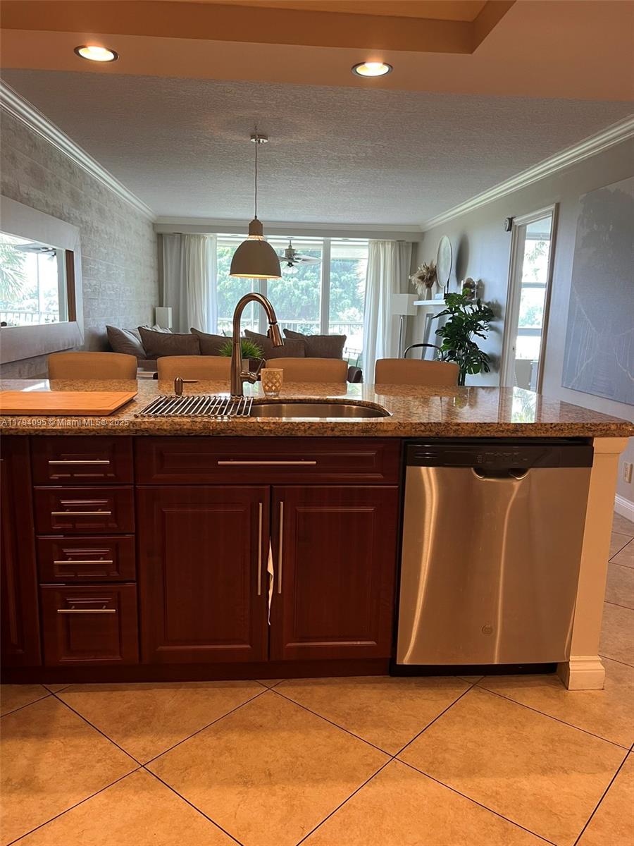 2601 S Course Dr #304, Pompano Beach, Florida image 13