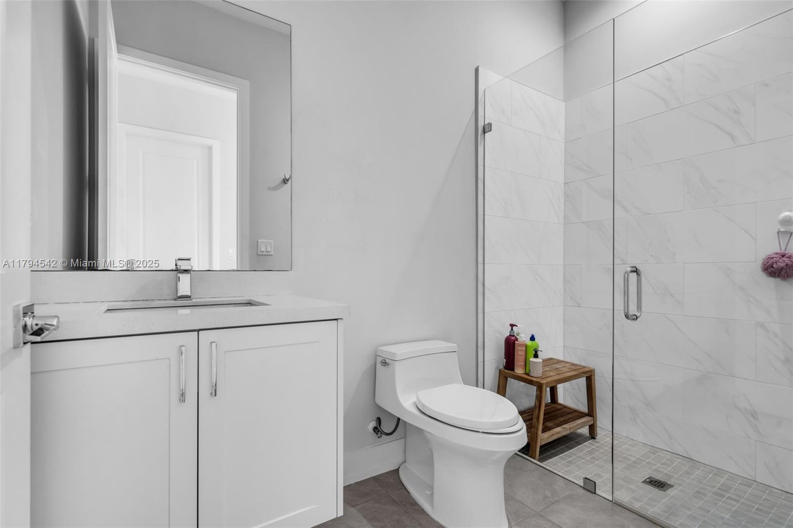 4445 NW 82nd Ave, Doral, Florida image 17
