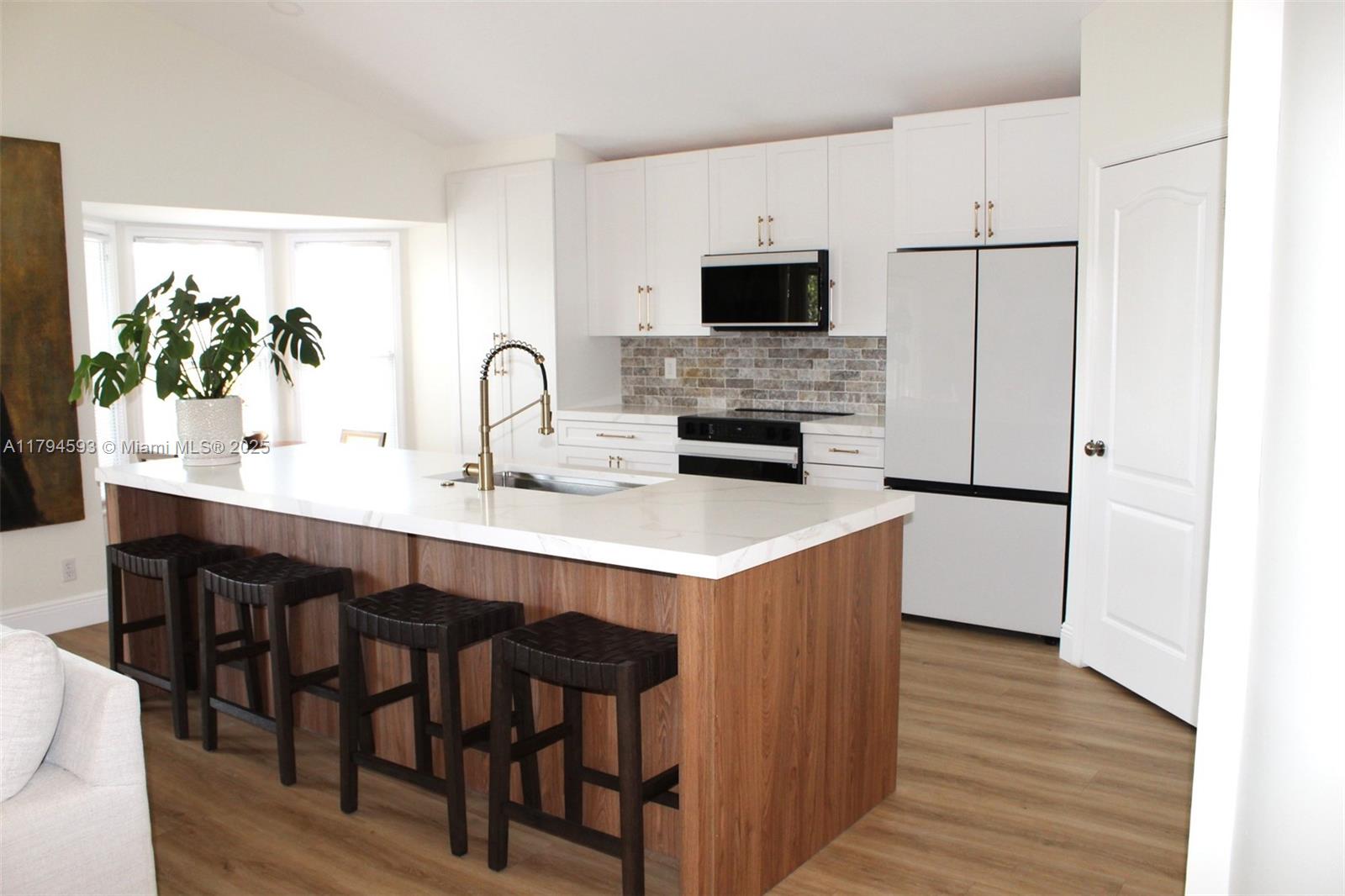 Property photo # 3