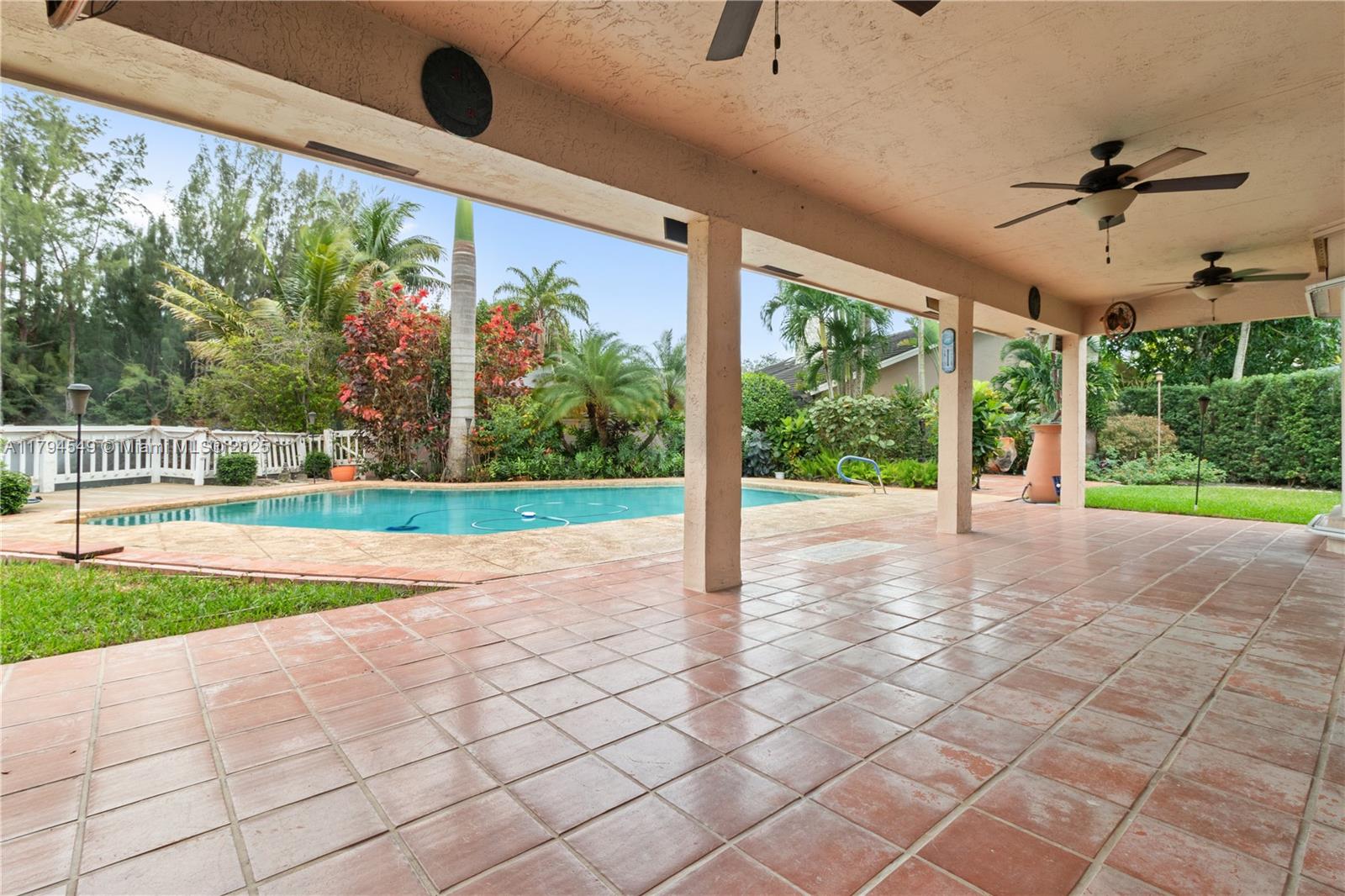 Property photo # 9