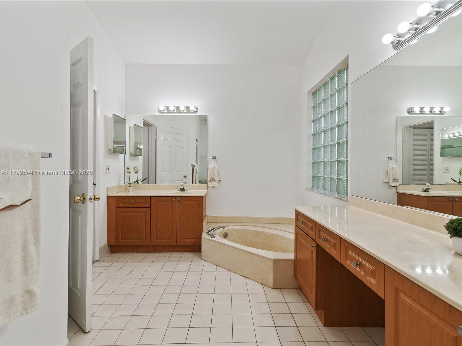 Listing Photo 15