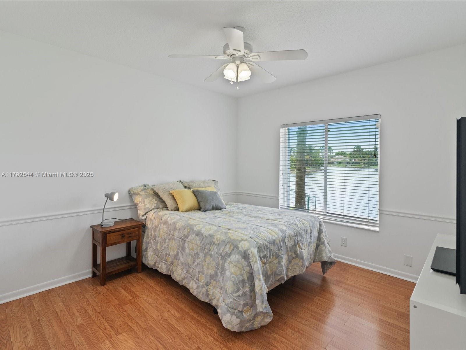 Listing Photo 28