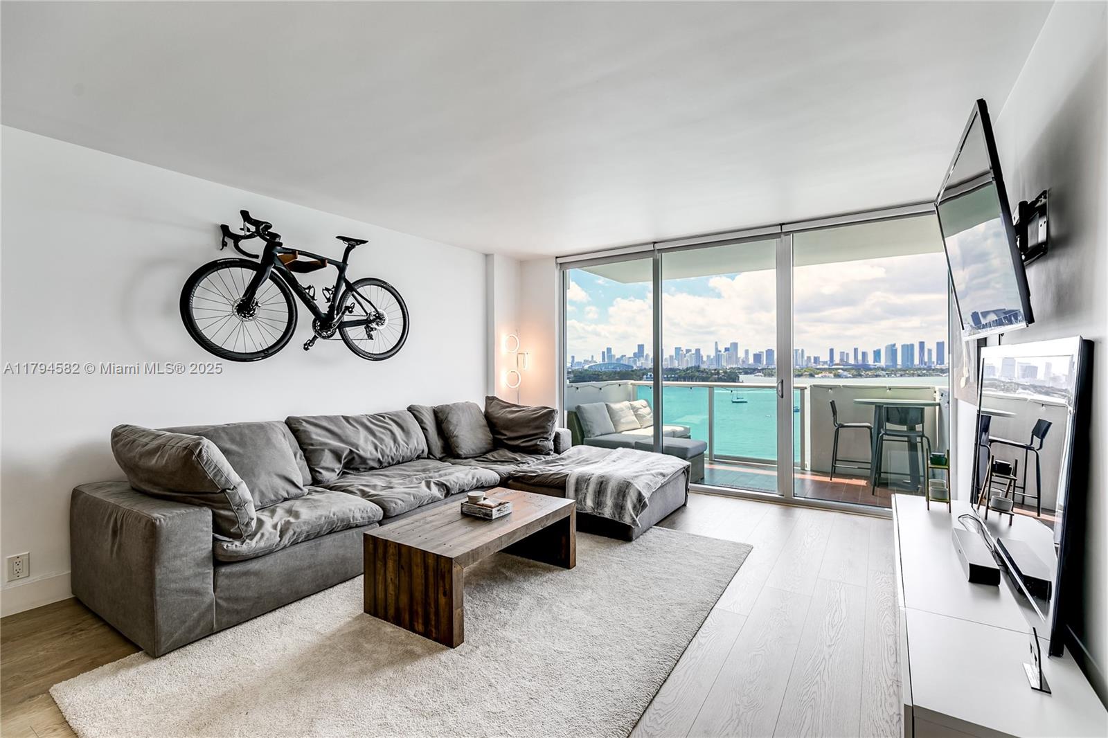 Property photo # 2