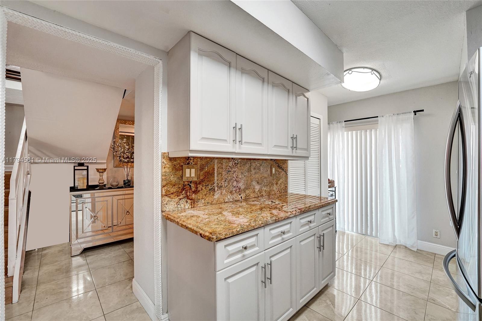 7909 NW 7th Ct, Plantation, Florida image 11