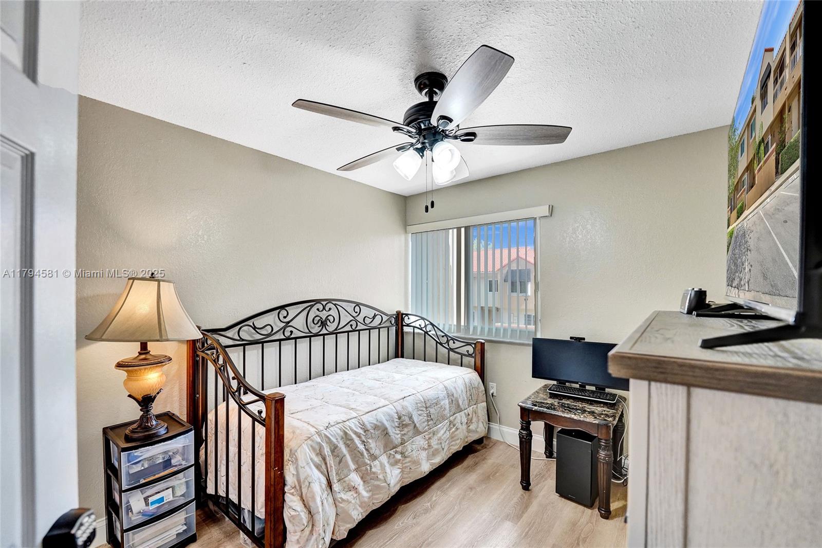 7909 NW 7th Ct, Plantation, Florida image 39