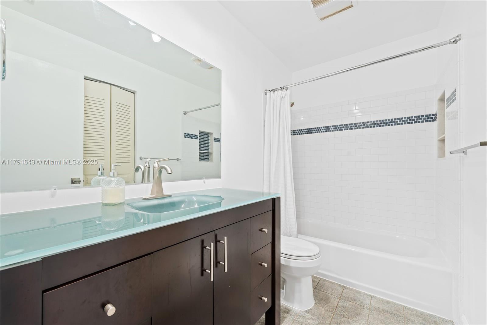 450 SE 7th St #234, Dania Beach, Florida image 10