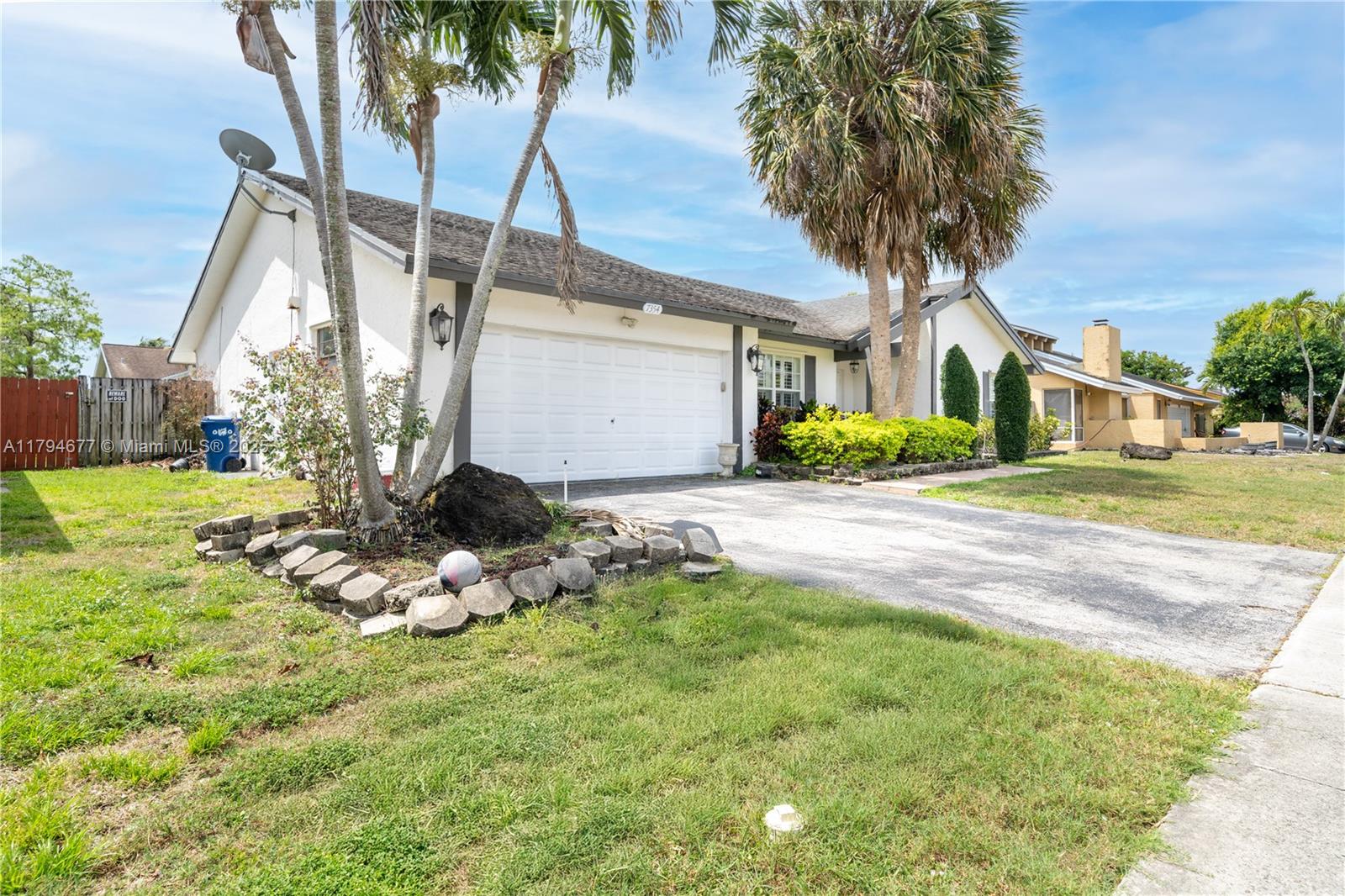 7354 NW 49th Ct, Lauderhill, Florida image 3