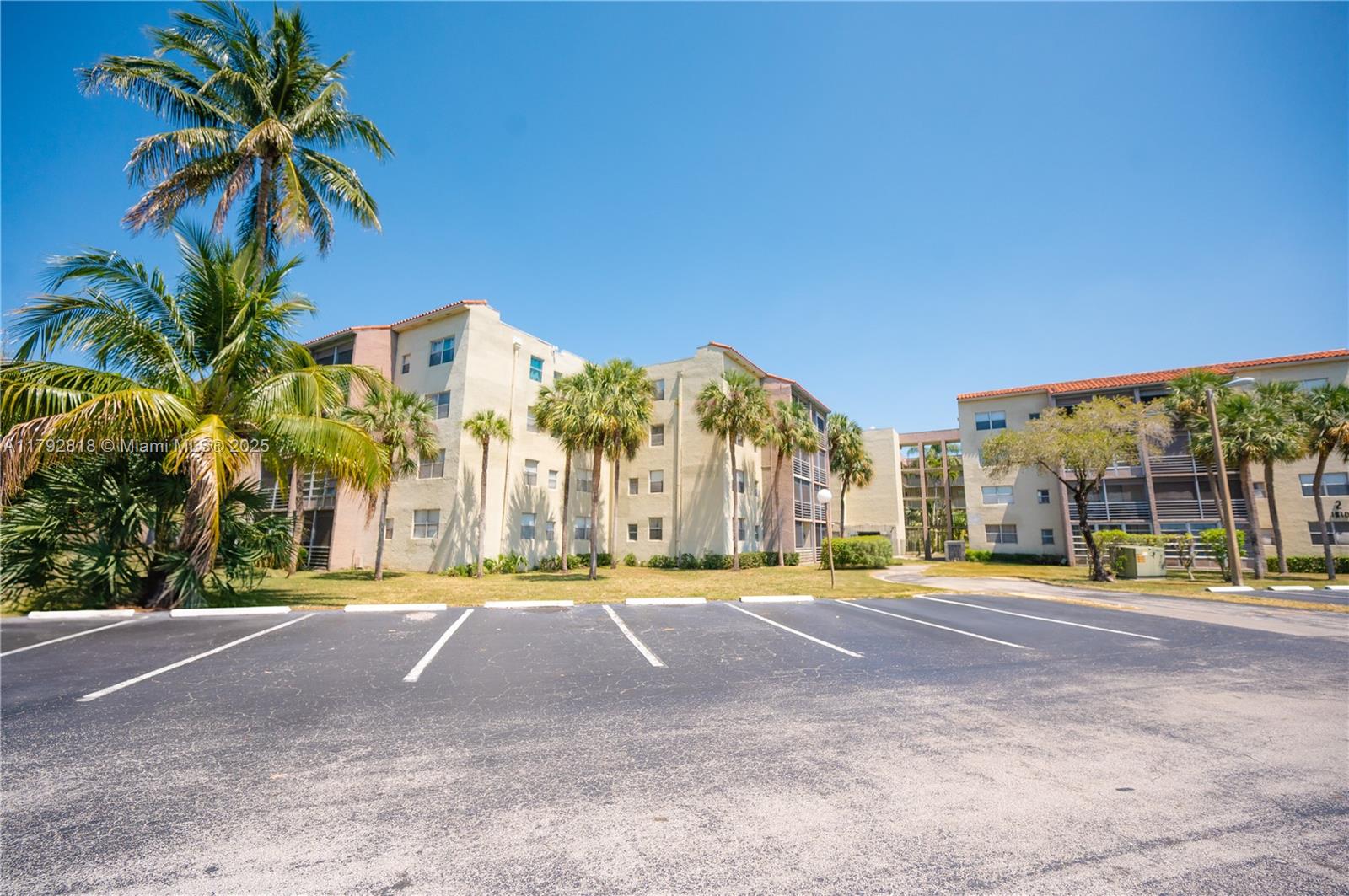 1810 SW 81st Ave #2312, North Lauderdale, Florida image 17