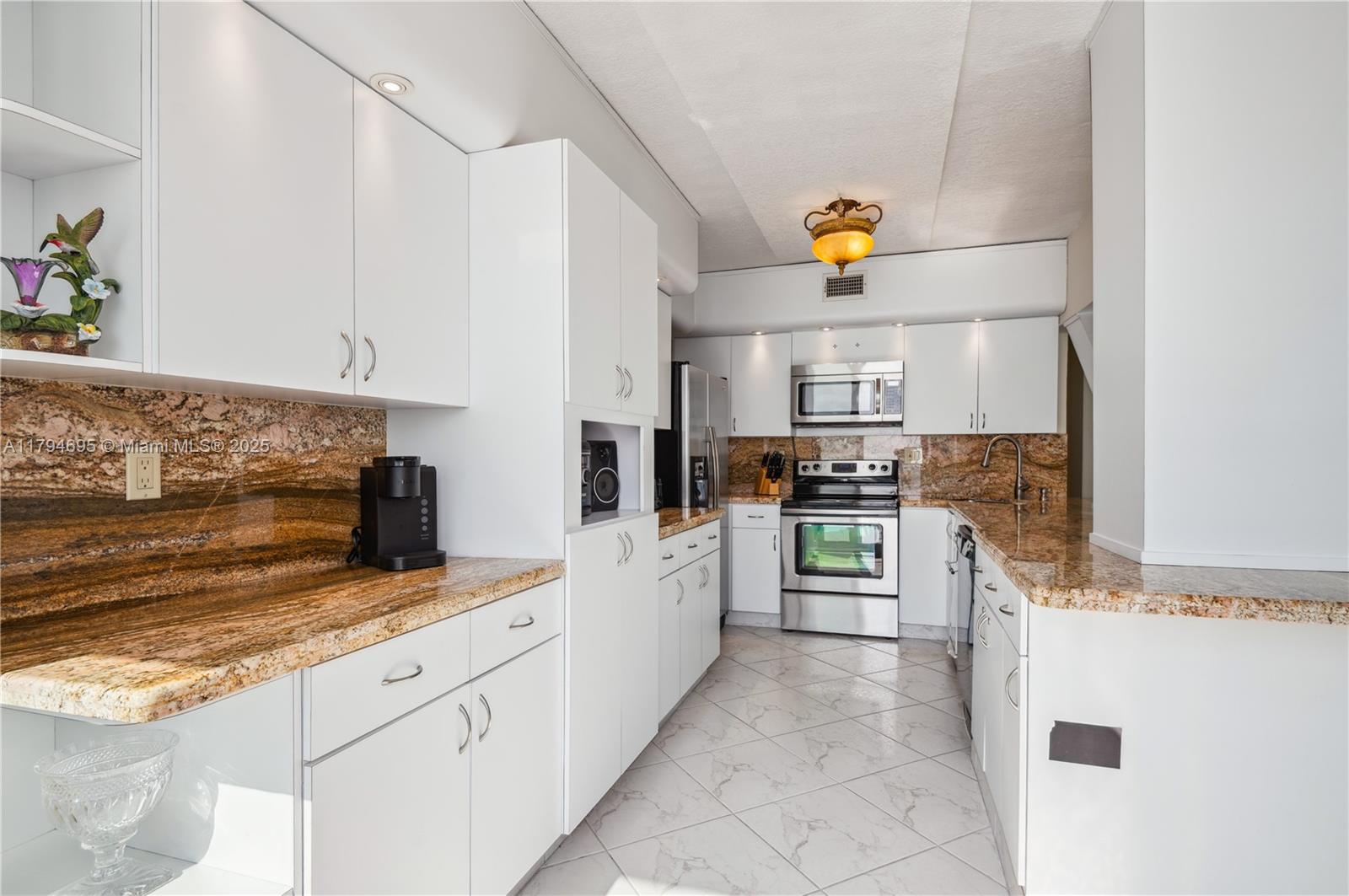 Property photo # 2
