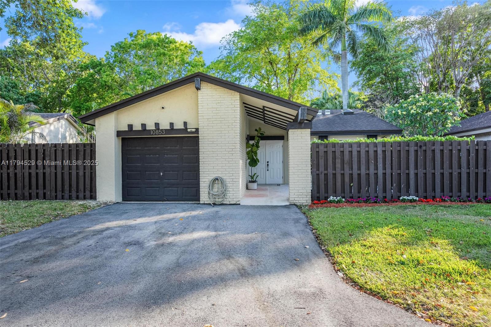 Property photo # 3