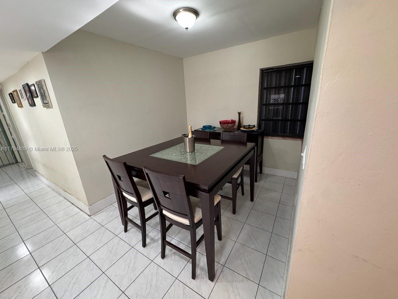 2323 SW 20th St, Miami, Florida image 44