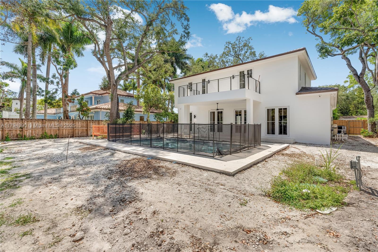 Listing Photo 18