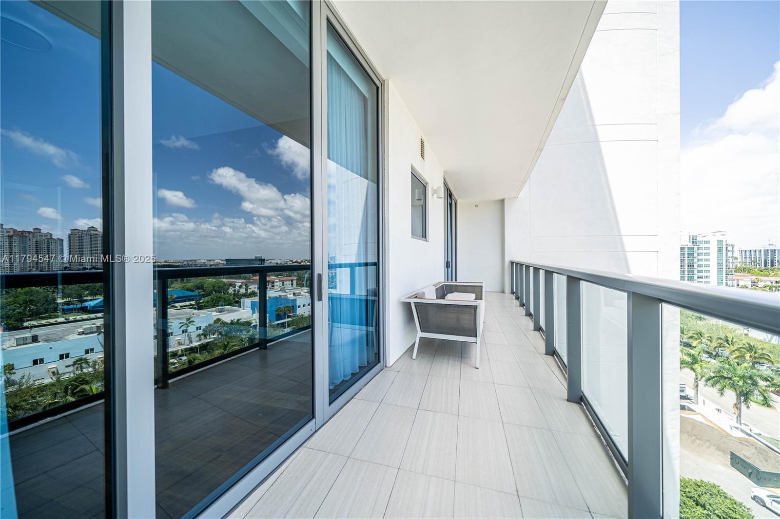 3250 NE 188th St #806, Aventura FL 33180