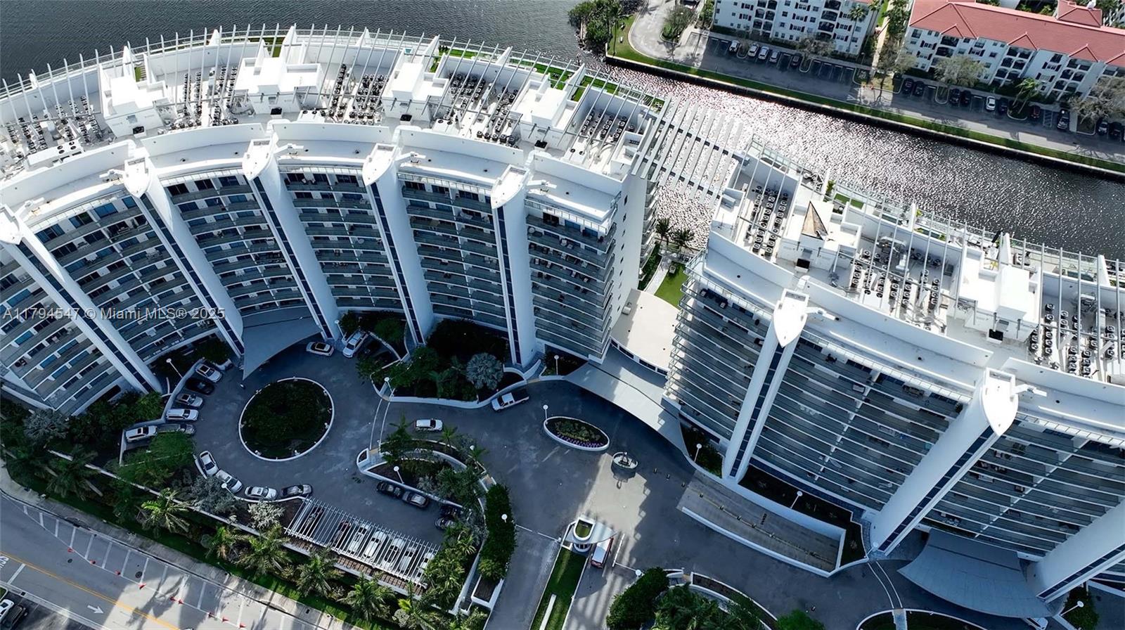 3250 NE 188th St #806, Aventura FL 33180