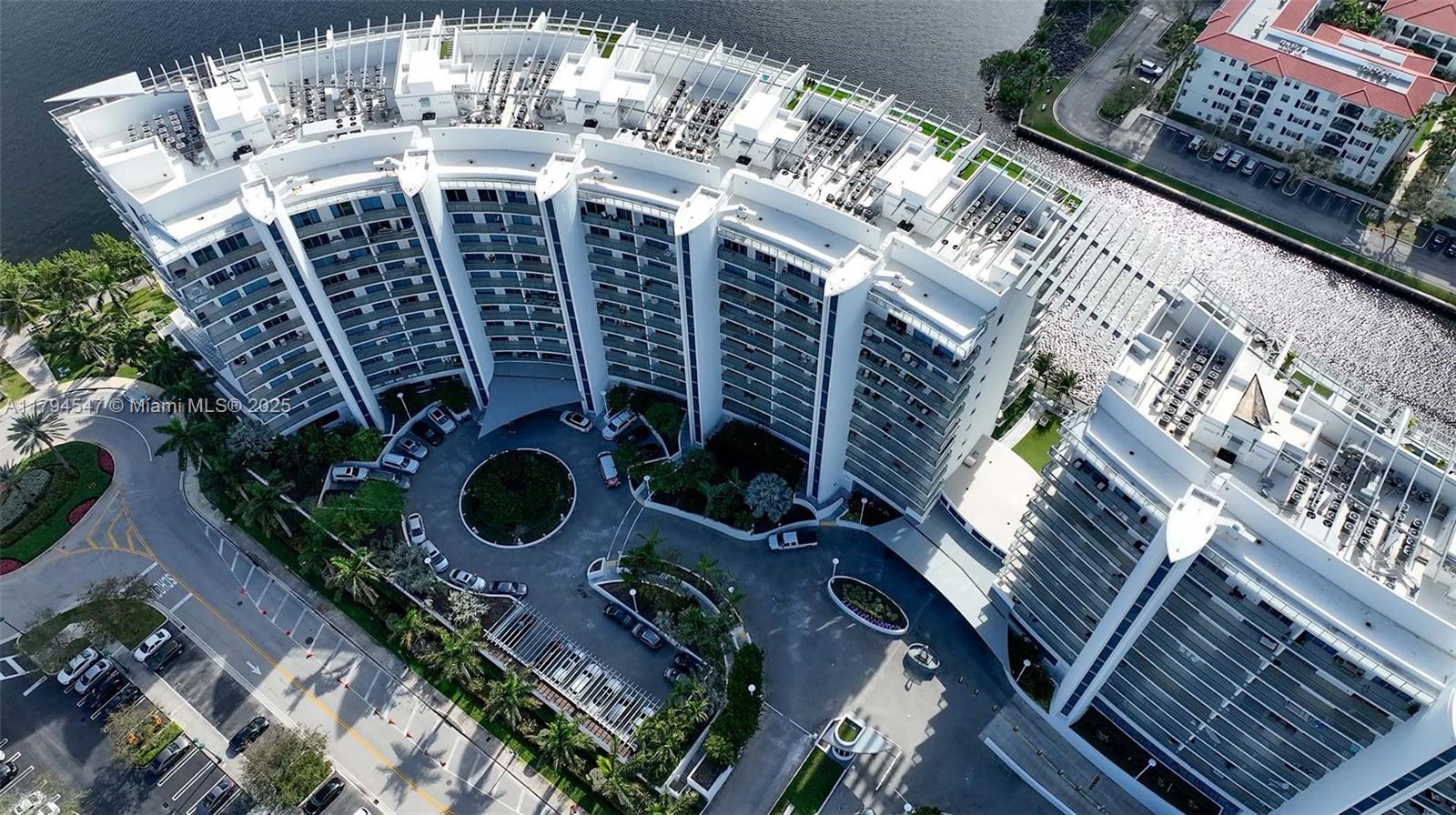 3250 NE 188th St #806, Aventura FL 33180