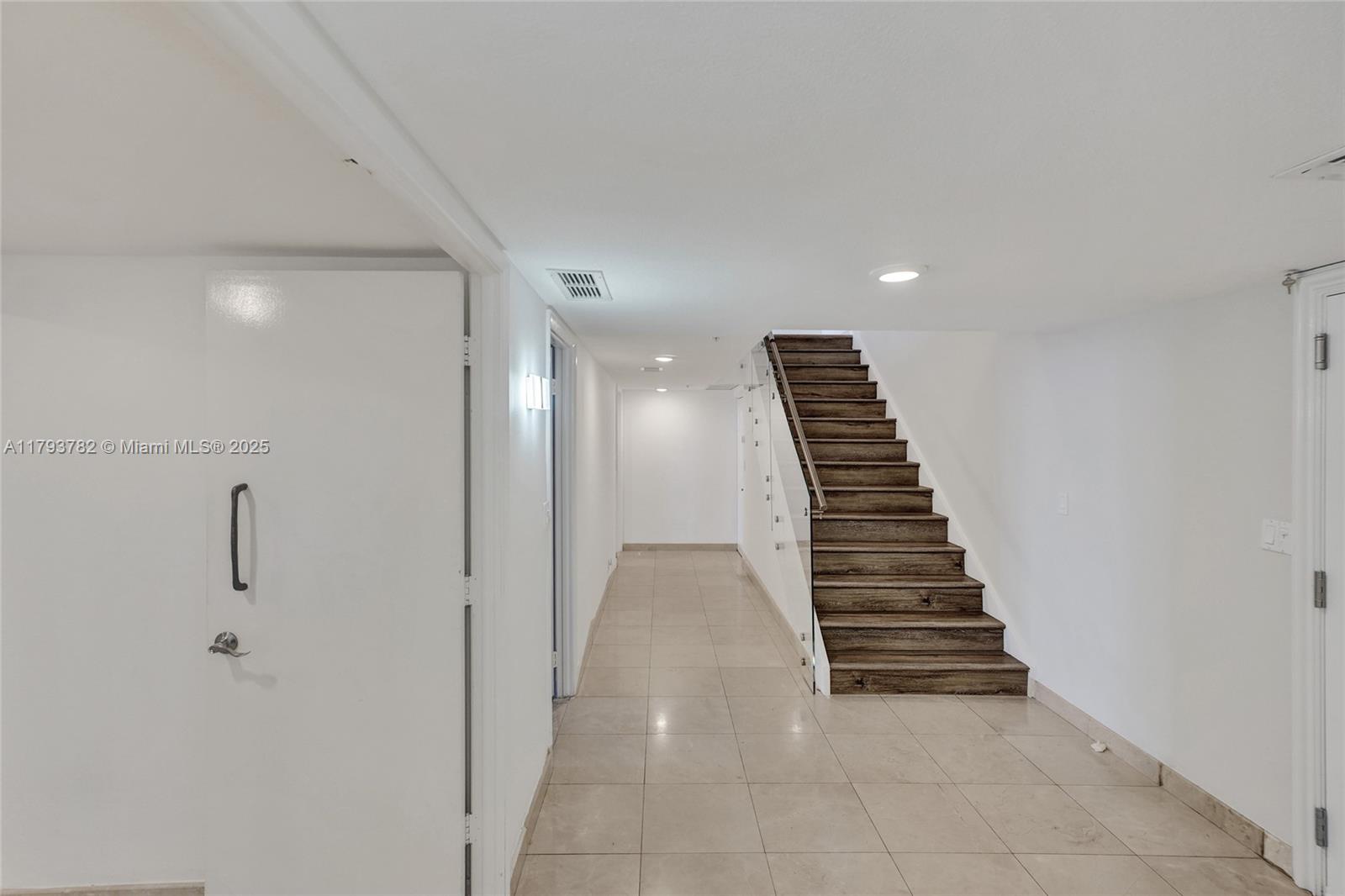 Listing Photo 26