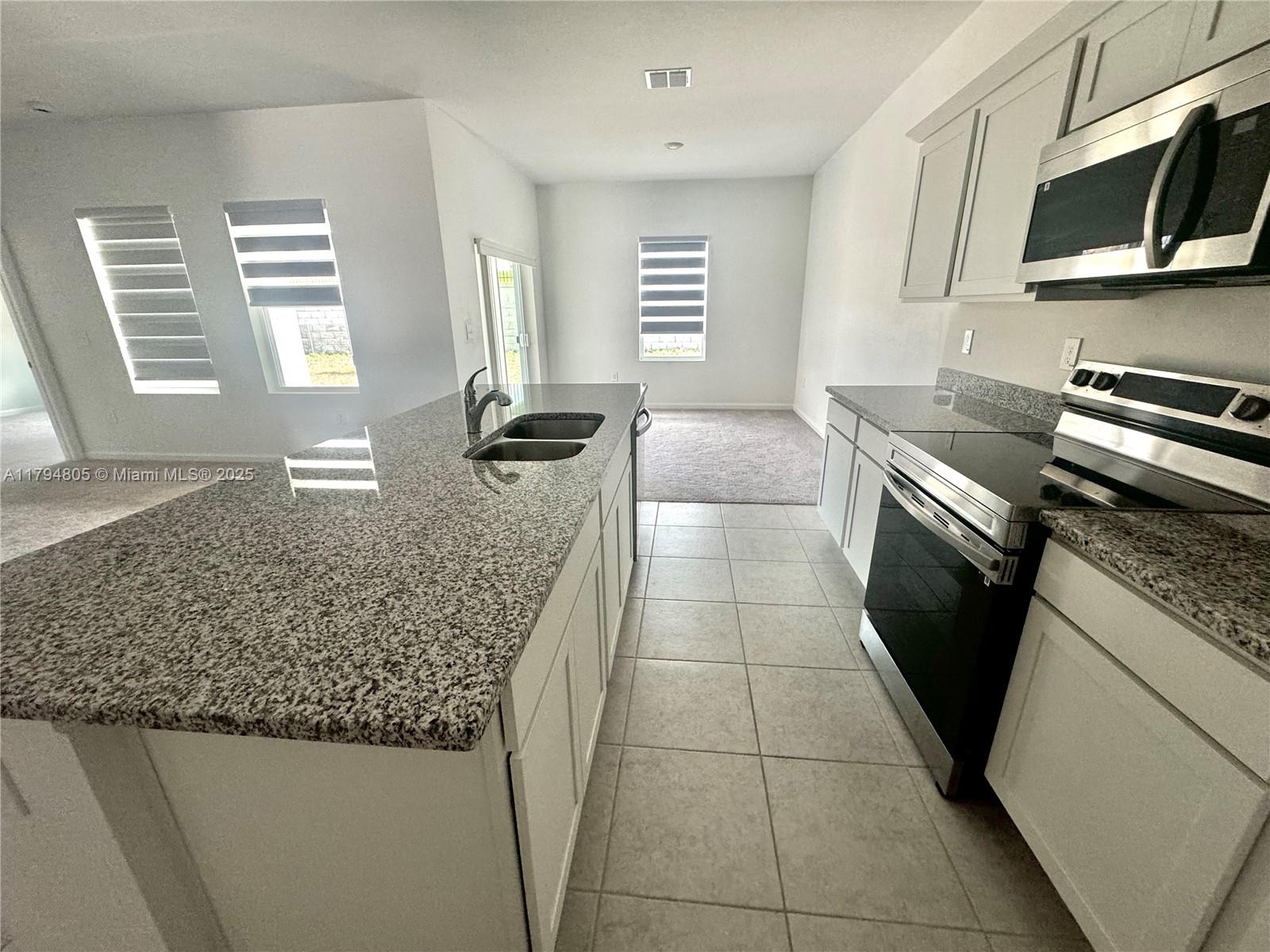 Property photo # 9