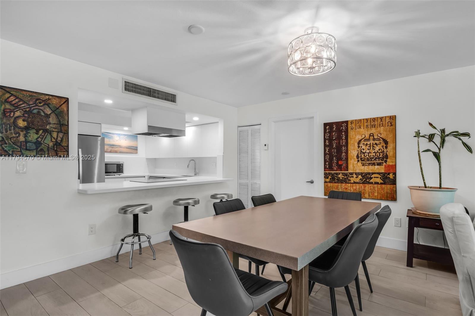 Property photo # 2