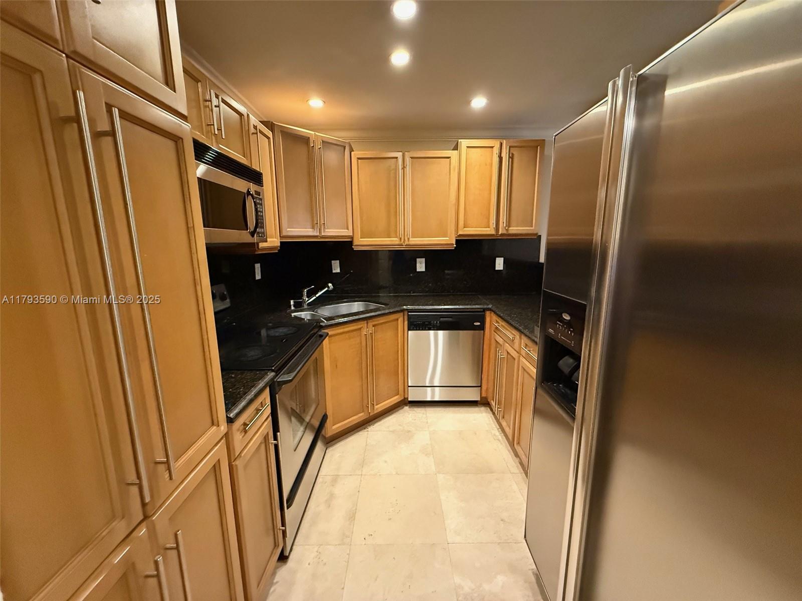 Property photo # 8
