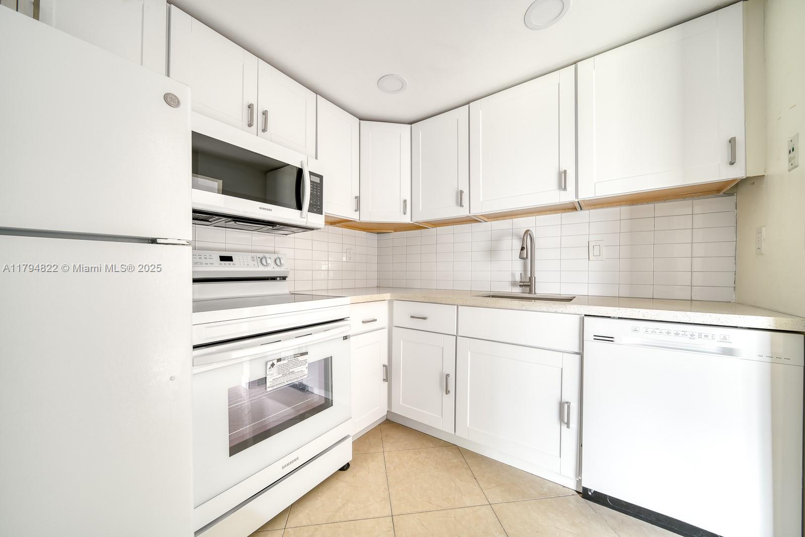 Property photo # 0