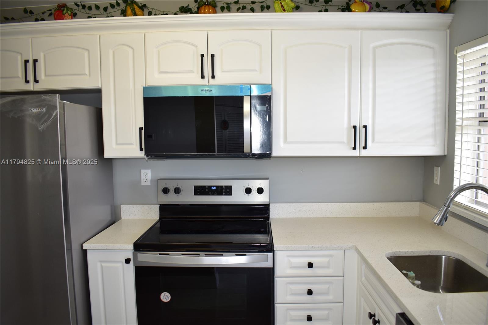 9900 Sunrise Lakes Blvd #309, Sunrise, Florida image 16