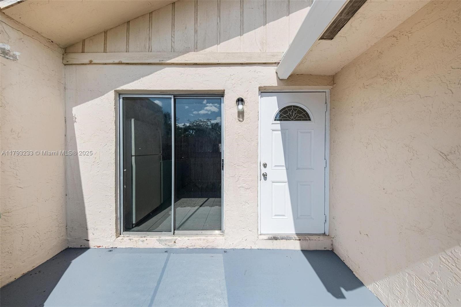 5411 SW 43rd Ter, Dania Beach, Florida image 8