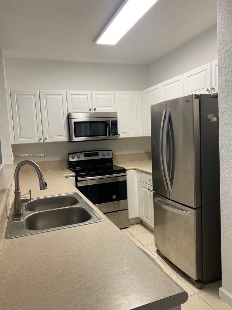 1030 NE 42nd Ave, Homestead, Florida image 8