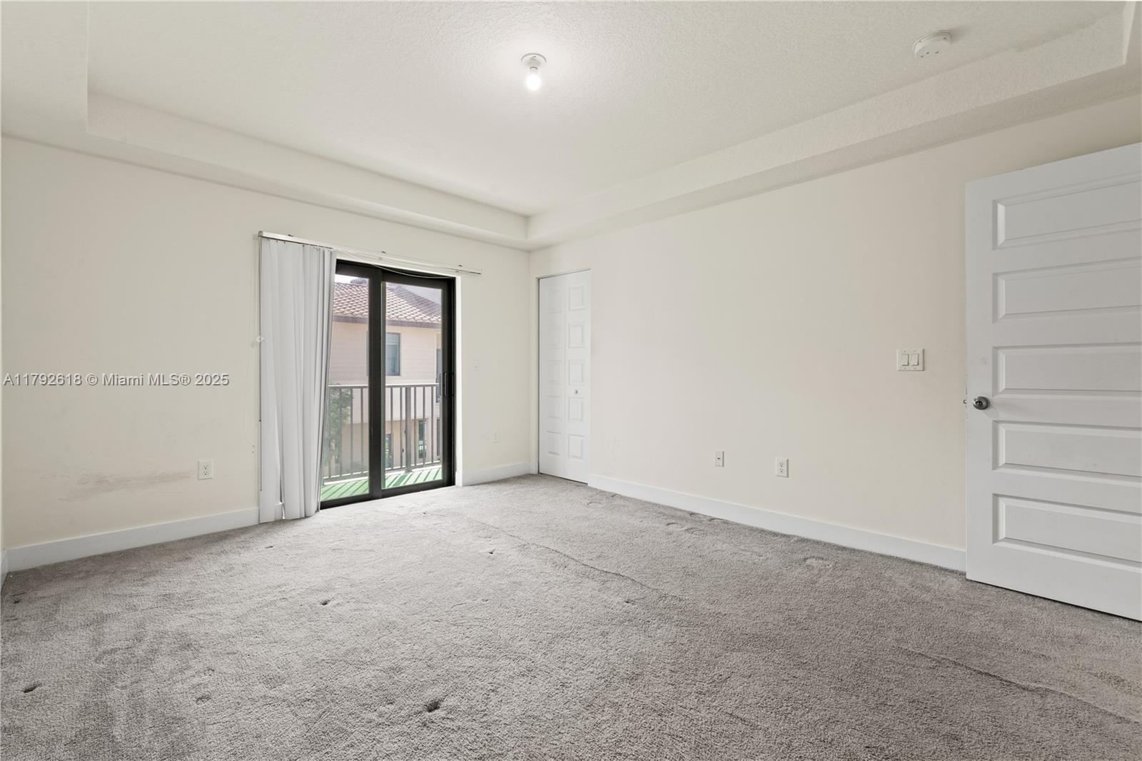 4755 NW 83rd Path, Doral, Florida image 19