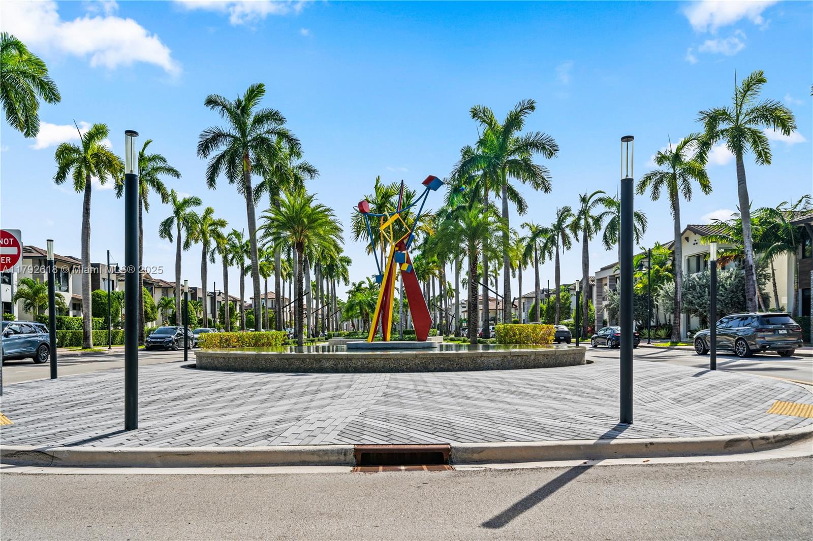 4755 NW 83rd Path, Doral, Florida image 39