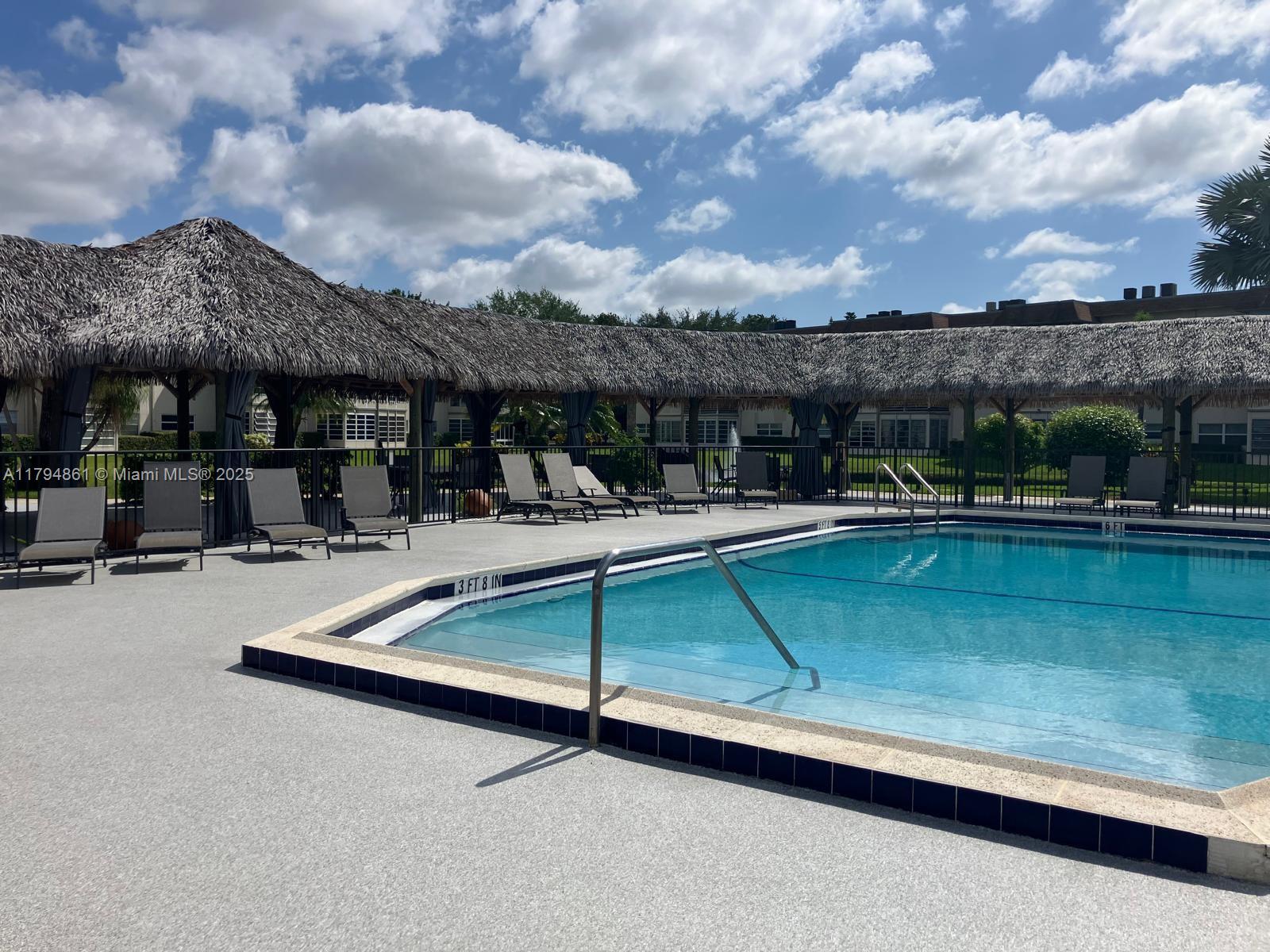 4800 NW 35th St #607, Lauderdale Lakes, Florida image 26