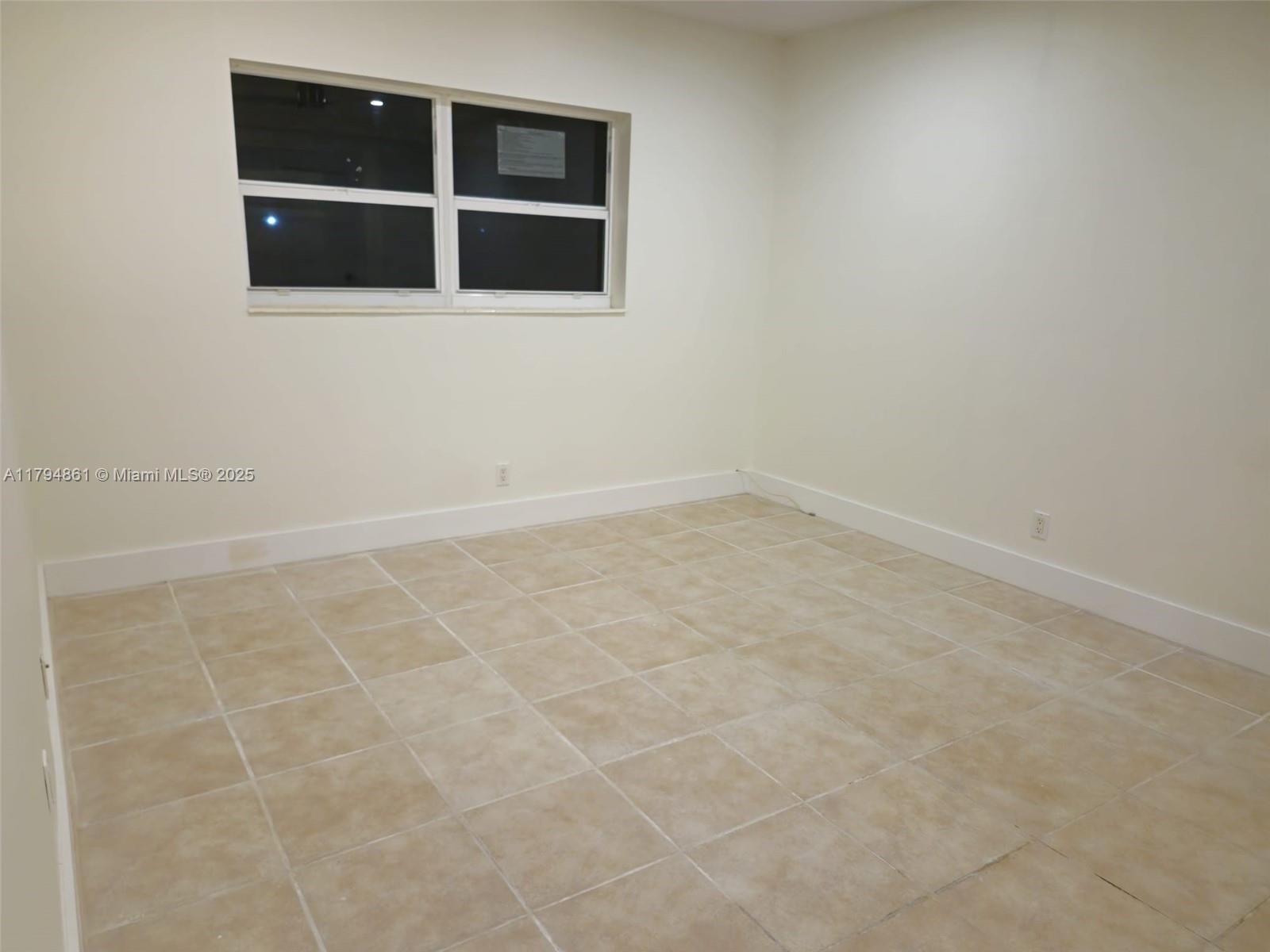 4800 NW 35th St #607, Lauderdale Lakes, Florida image 9