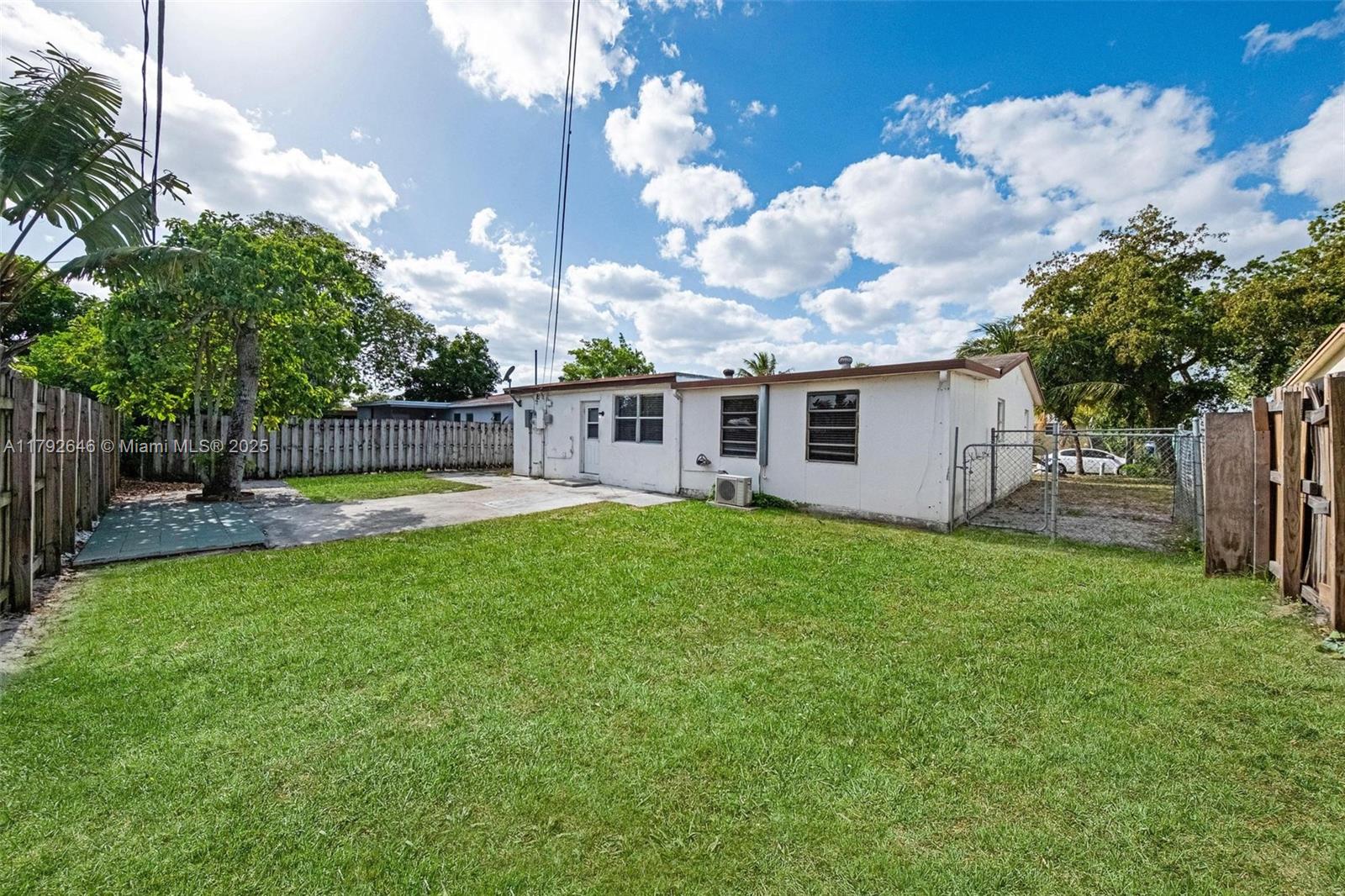 Listing Photo 15