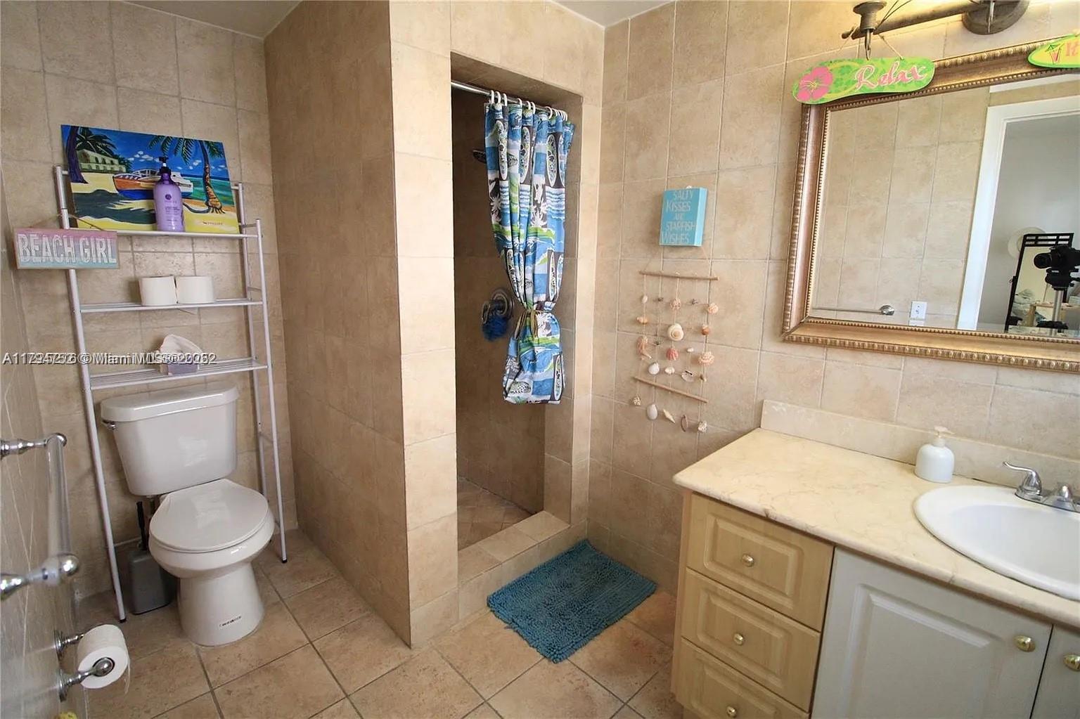 9260 Bay Harbor Ter #22, Bay Harbor Islands, Florida image 18