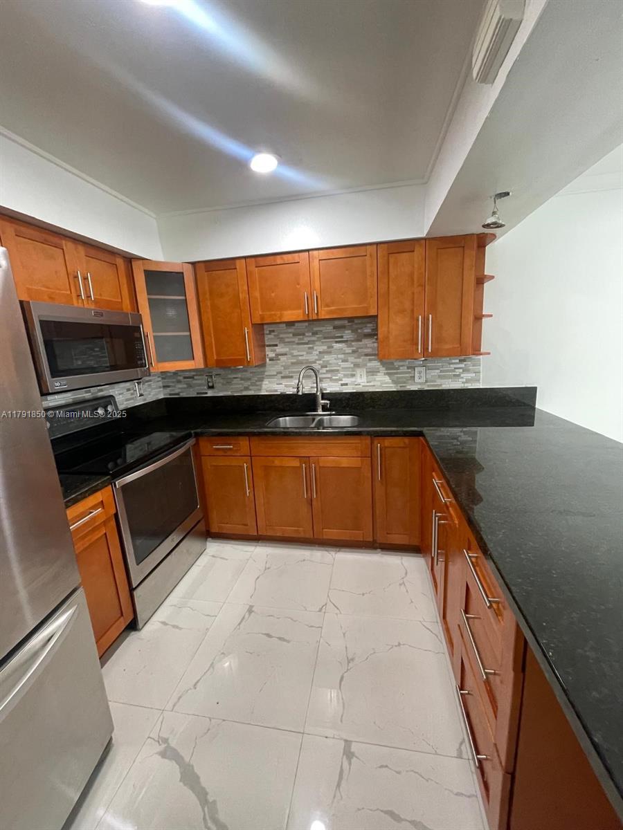 Property photo # 8