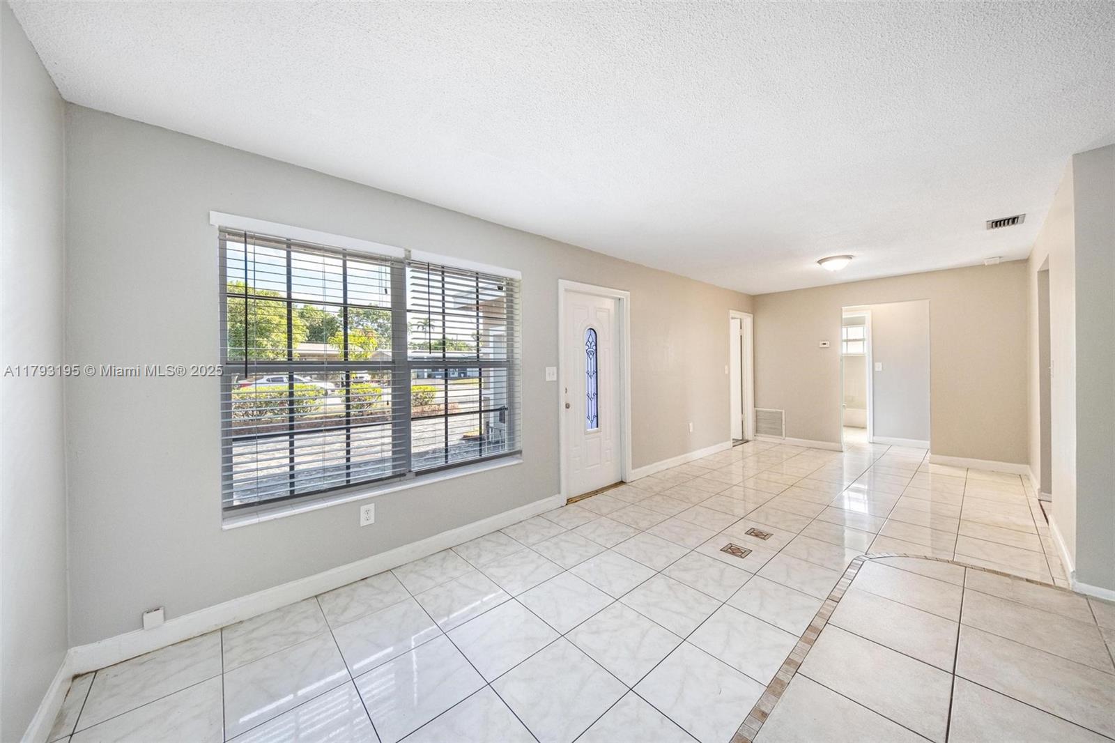6421 NW 24th Pl, Sunrise, Florida image 23
