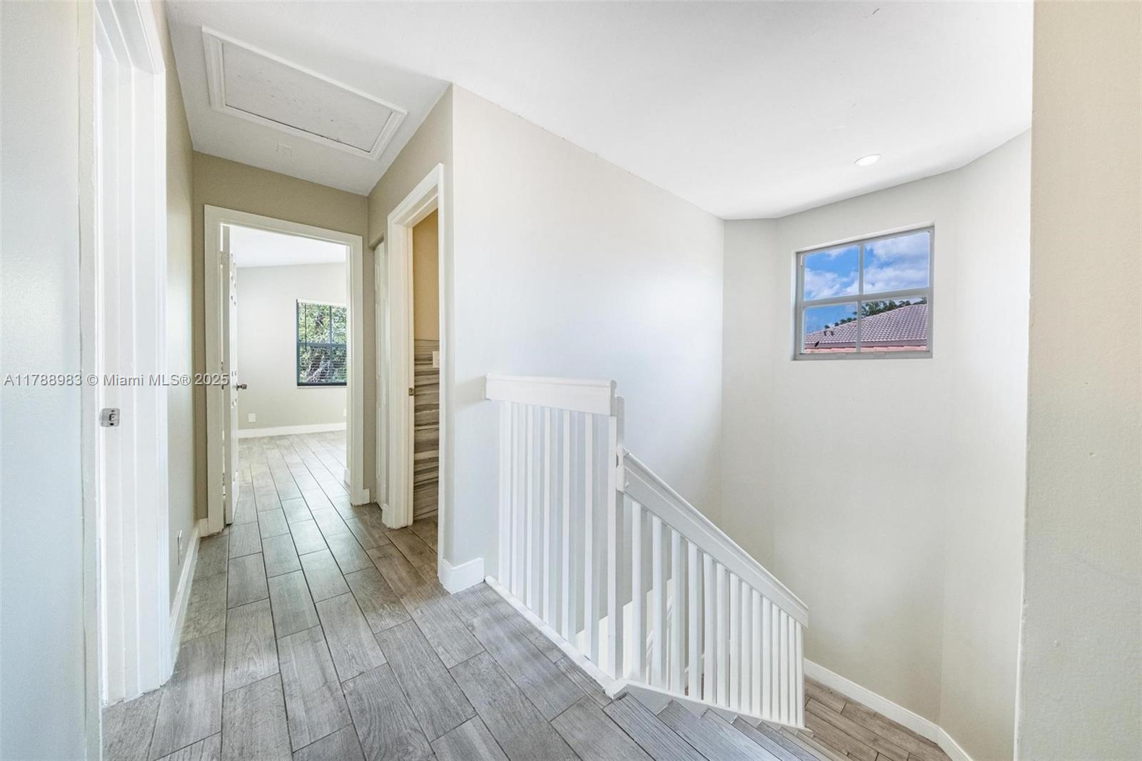 6231 Island Way, Margate, Florida image 22