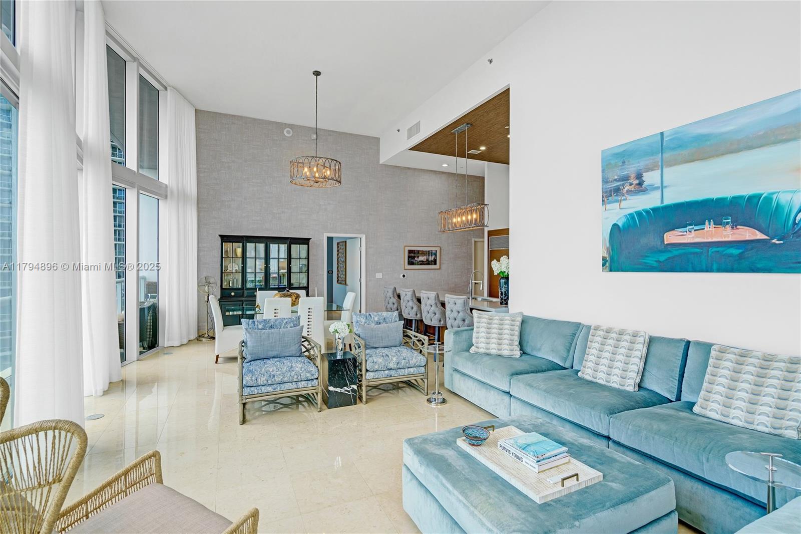 Listing Photo 12