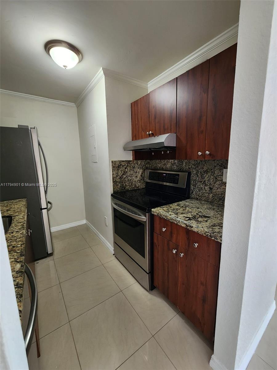 Property photo # 8