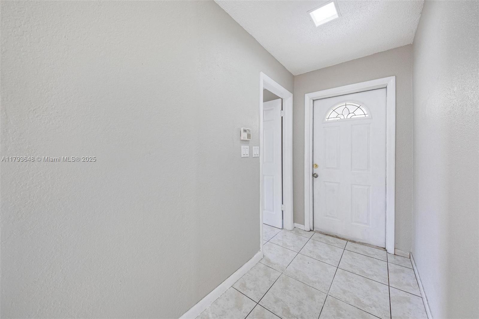 9330 NW 39th St, Sunrise, Florida image 20