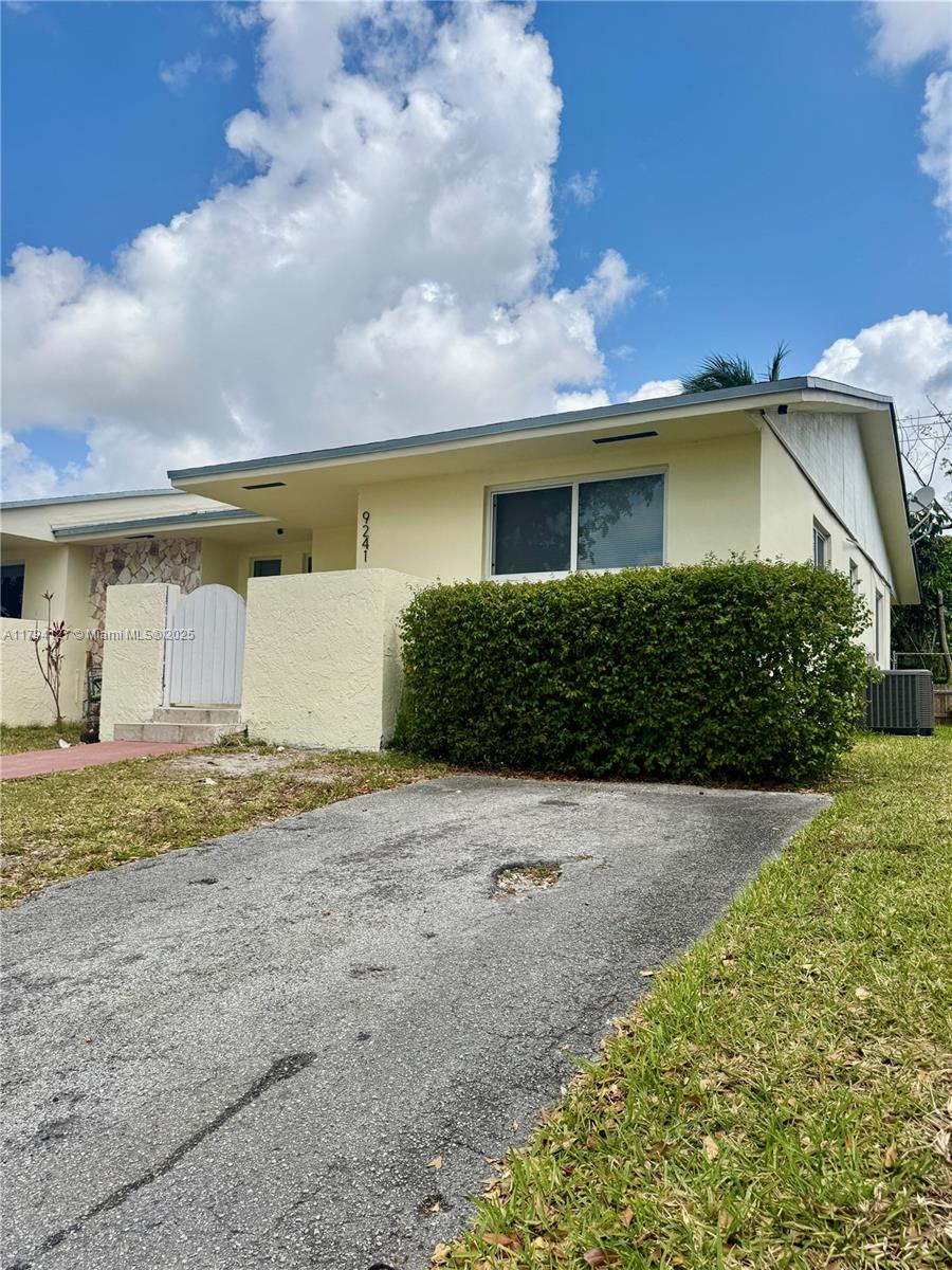 Property photo # 9