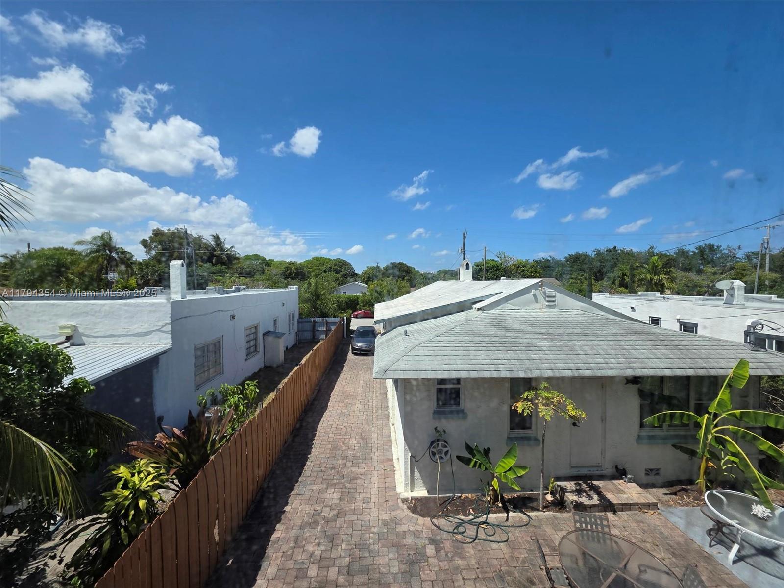 Property photo # 8