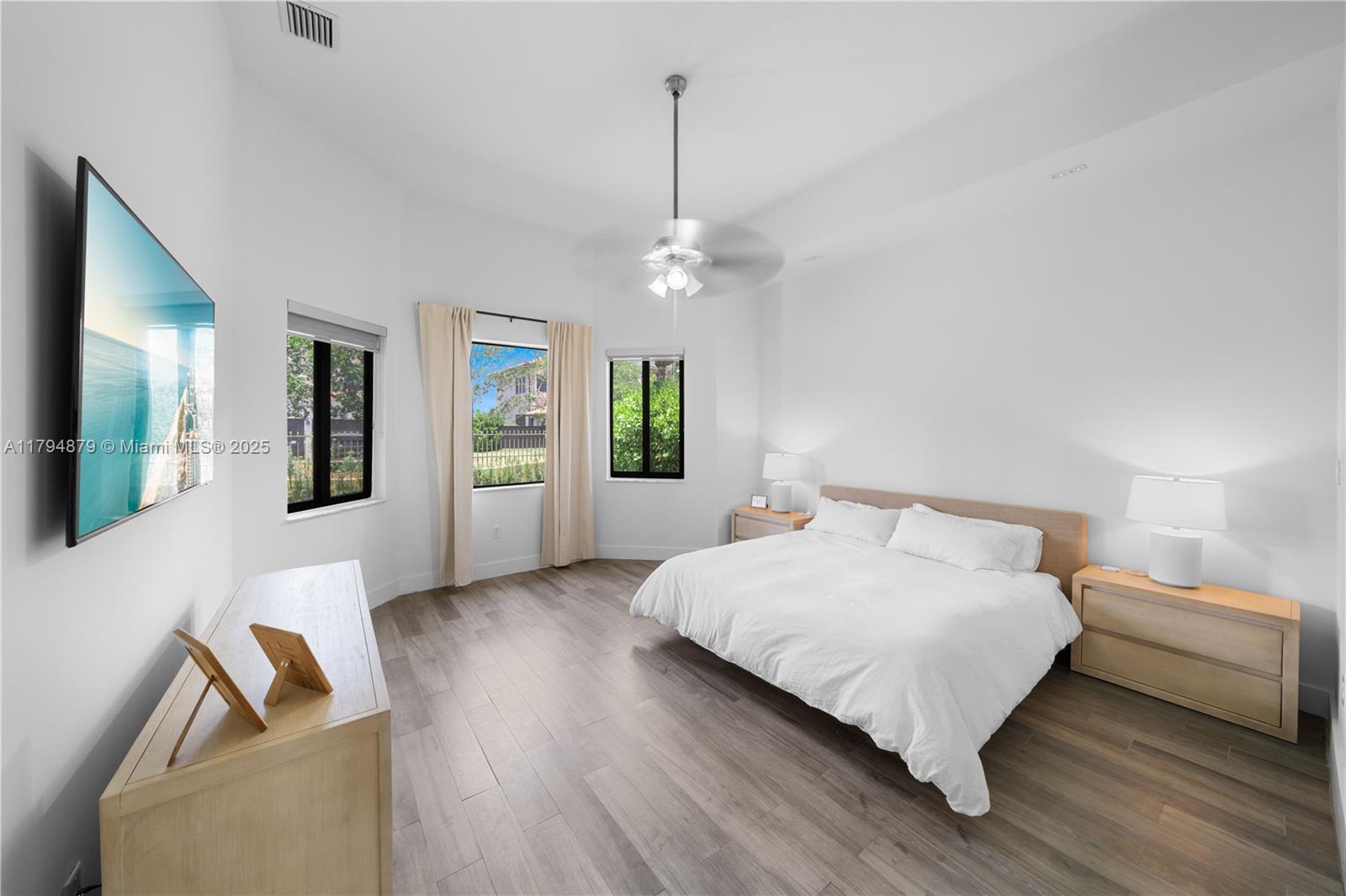 7745 SW 188th Ter, Cutler Bay, Florida image 11