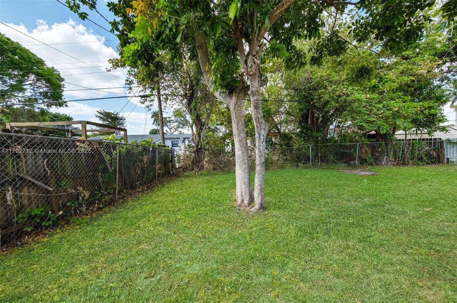 Listing Photo 7