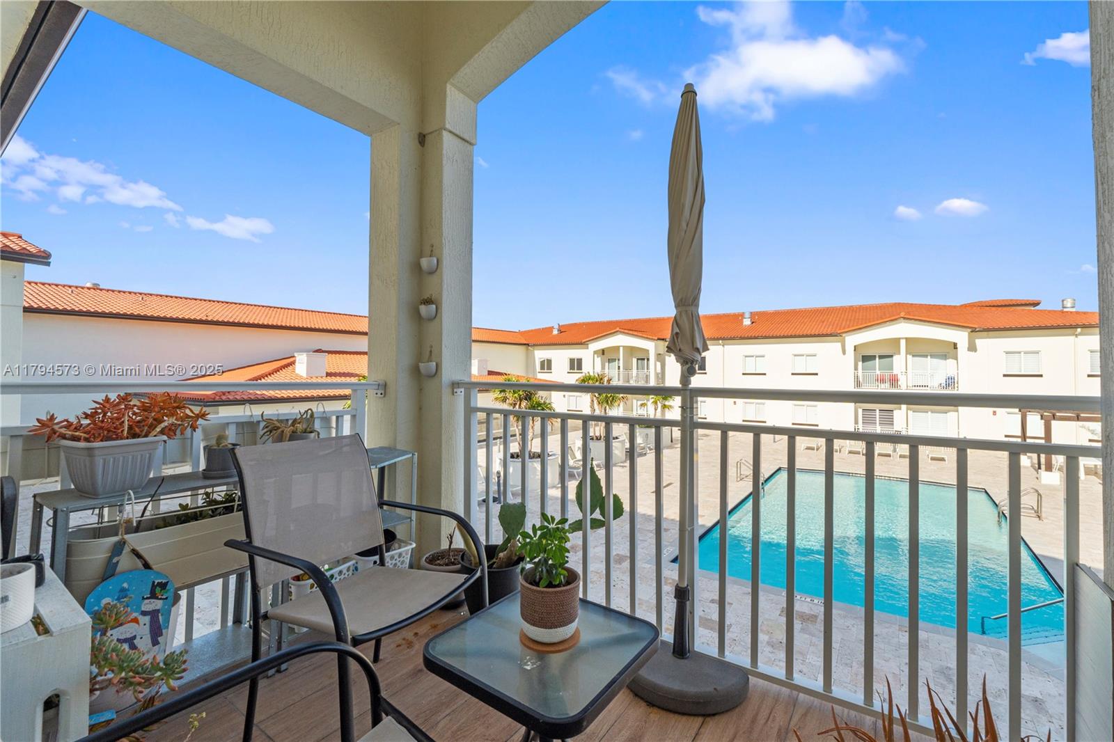 10950 NW 82nd St #415, Doral, Florida image 10