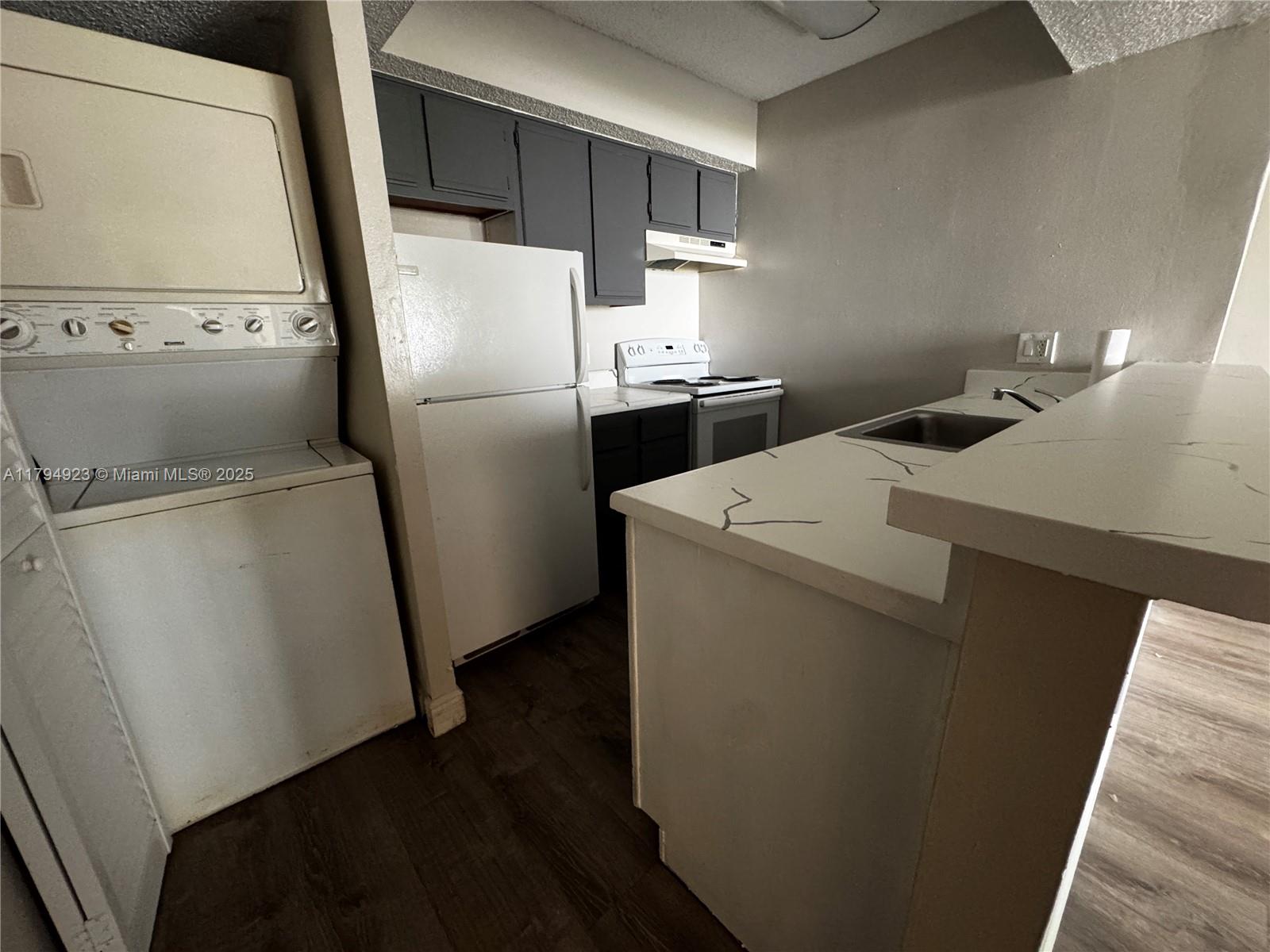 Property photo # 4