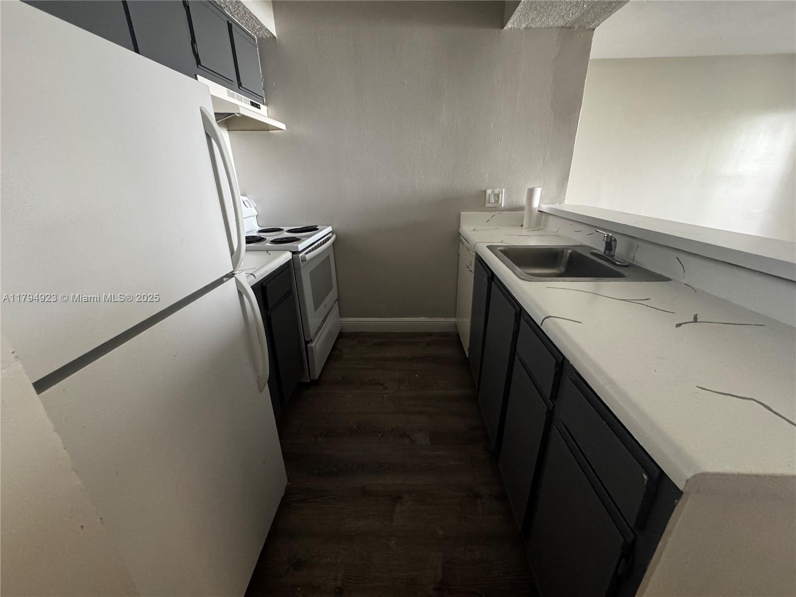 Property photo # 6