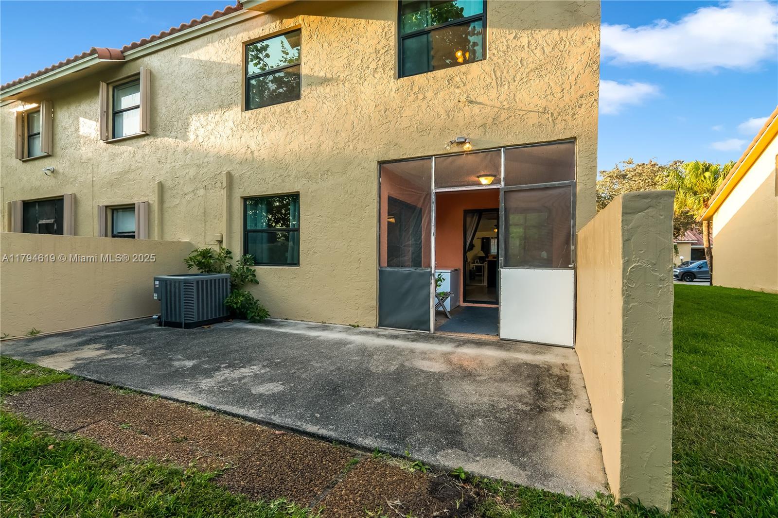 8548 Shadow Ct #1-15, Coral Springs, Florida image 24