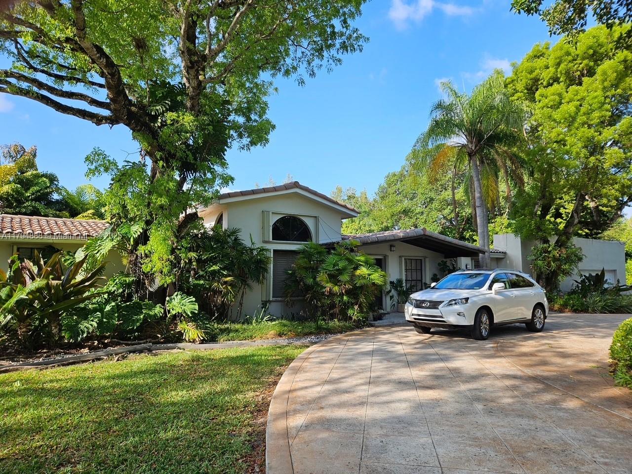 6700 64th St, South Miami, Florida 33143